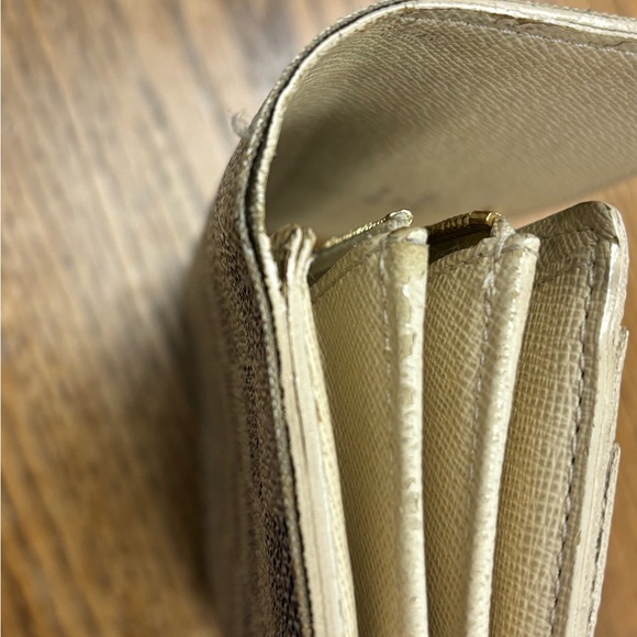 Louis Vuitton Sarah Portefeuille wallet - Picture 6 of 14